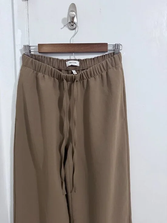 Aritzia WILFRED The Lodge Pant - Crepette | Folio Brow | Size S | NWOT - Picture 2 of 6